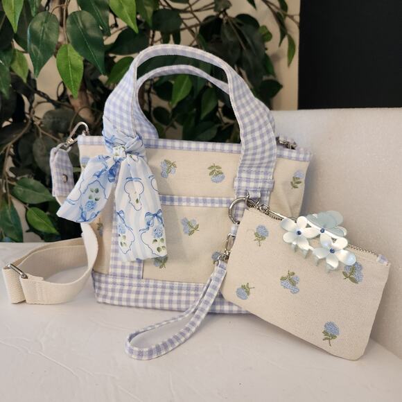 Madden Girl Handbags - NWT Madden Girl Blue Mini Tote Embroidered Canvas Handbag Crossbody Country